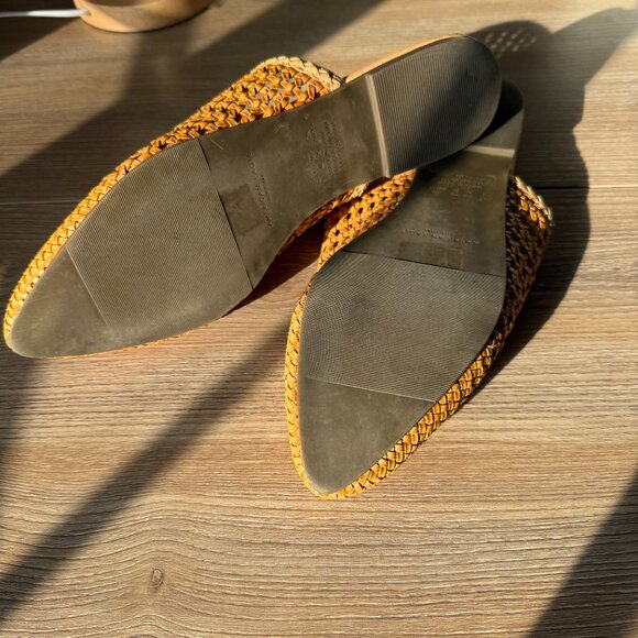 American Eagle Rattan Mules Slides Size 9 - Picture 4 of 7